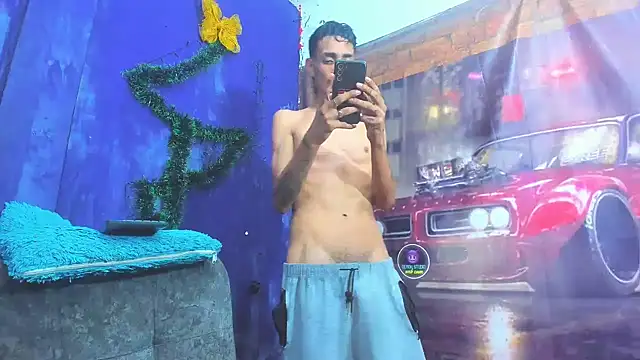 Snapshot of Sexvergon_26 chatting on 02-15-26, 12:03 Sexvergon 26 online show from 02-15-26, 12:03