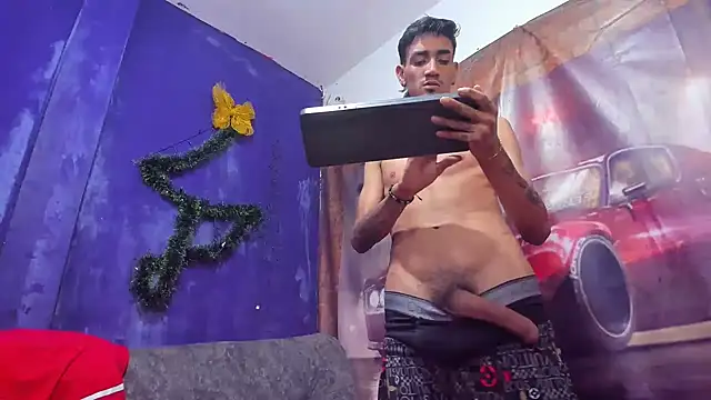 Snapshot of Sexvergon_26 chatting on 02-28-26, 01:56 Sexvergon 26 online show from 02-28-26, 01:56