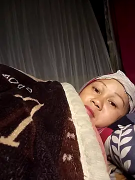 Snapshot of MaiHoa69 chatting on 11-18-25, 05:39 MaiHoa69 online show from 11-18-25, 05:39