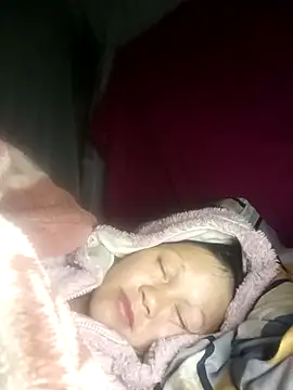 Snapshot of MaiHoa69 chatting on 12-14-25, 09:08 MaiHoa69 online show from 12-14-25, 09:08