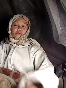 Snapshot of MaiHoa69 chatting on 01-05-26, 09:18 MaiHoa69 online show from 01-05-26, 09:18