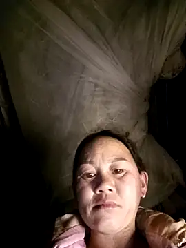 Snapshot of MaiHoa69 chatting on 02-11-26, 11:43 MaiHoa69 online show from 02-11-26, 11:43