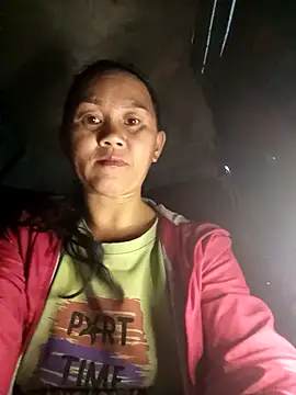 Snapshot of MaiHoa69 chatting on 02-15-26, 09:30 MaiHoa69 online show from 02-15-26, 09:30