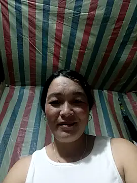 Snapshot of Bliss_rose chatting on 10-11-25, 02:00 Bliss rose online show from 10-11-25, 02:00