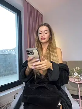  Luxie  online show from 10-02-25, 06:20