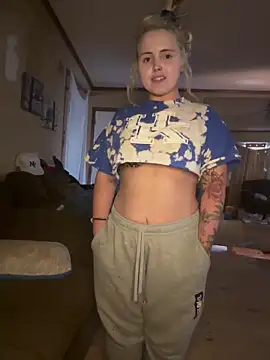 JuicyExxxperience online show from 02-09-26, 02:21