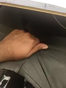 hotboy43339 online show from 12-03-25, 05:26