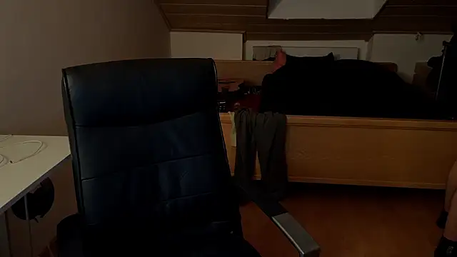 Bez3ybik online show from 02-25-26, 11:25