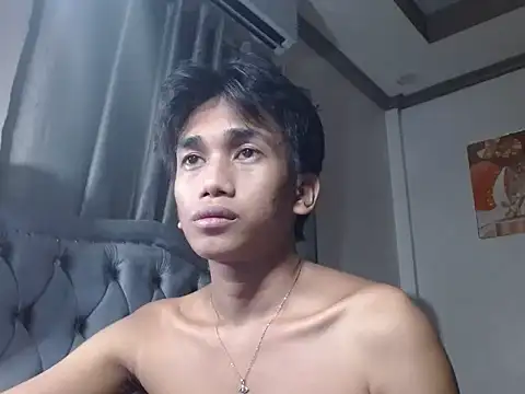 Snapshot of charlie0728 chatting on 09-12-25, 09:53 charlie0728 online show from 09-12-25, 09:53