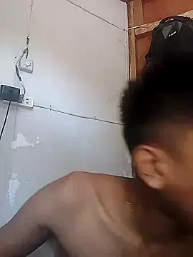 Snapshot of charlie0728 chatting on 09-30-25, 01:43 charlie0728 online show from 09-30-25, 01:43