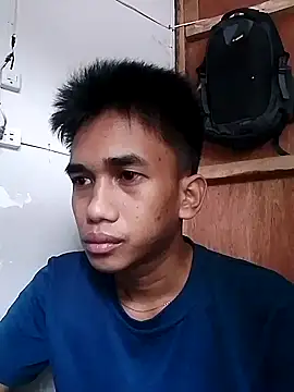 Snapshot of charlie0728 chatting on 09-30-25, 10:04 charlie0728 online show from 09-30-25, 10:04