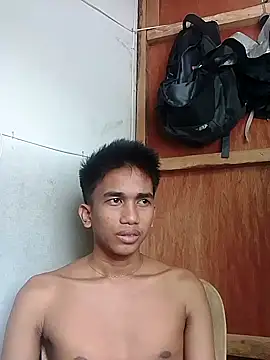 Snapshot of charlie0728 chatting on 10-07-25, 12:08 charlie0728 online show from 10-07-25, 12:08