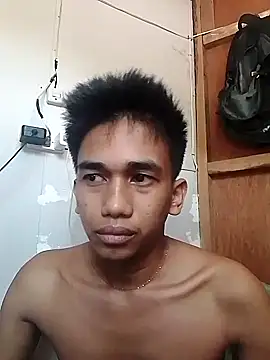 Snapshot of charlie0728 chatting on 10-09-25, 12:19 charlie0728 online show from 10-09-25, 12:19