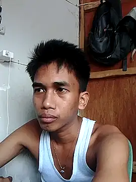 Snapshot of charlie0728 chatting on 10-14-25, 03:51 charlie0728 online show from 10-14-25, 03:51