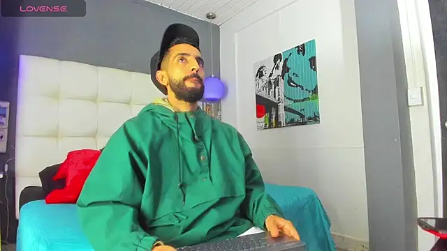 Yiyo10  online show from 02-03-26, 04:21