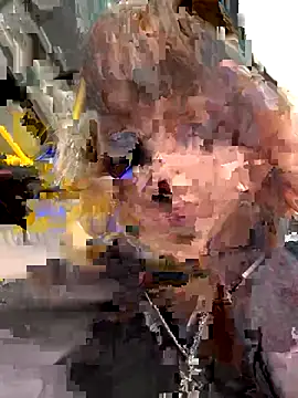 Only April online show from 11-01-25, 08:05