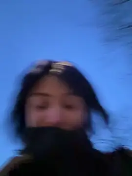 Only April online show from 03-08-26, 04:05