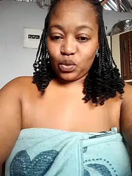 Snapshot of BigAssjuicy26 chatting on 10-15-25, 01:33 BigAssjuicy26 online show from 10-15-25, 01:33