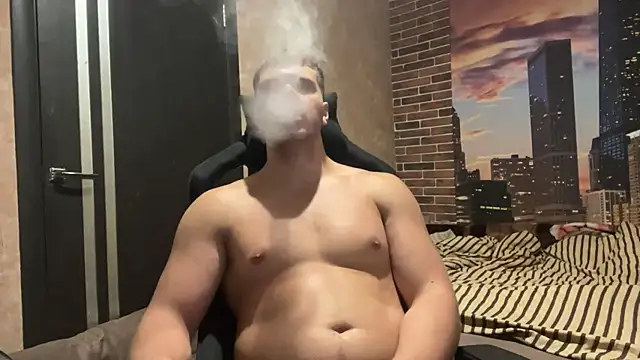 MusclePhantom online show from 09-22-25, 08:22