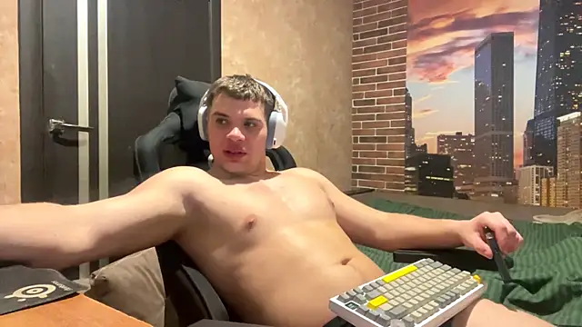 MusclePhantom online show from 02-22-26, 09:57