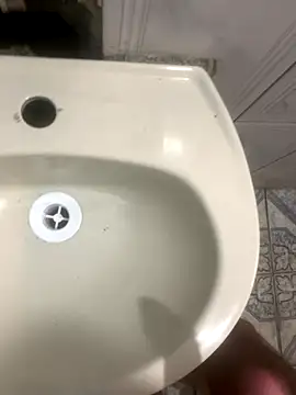 Luan  18 online show from 10-22-25, 03:45