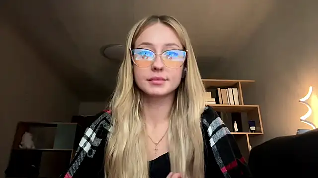 Jetta Corsacami online show from 09-14-25, 01:32