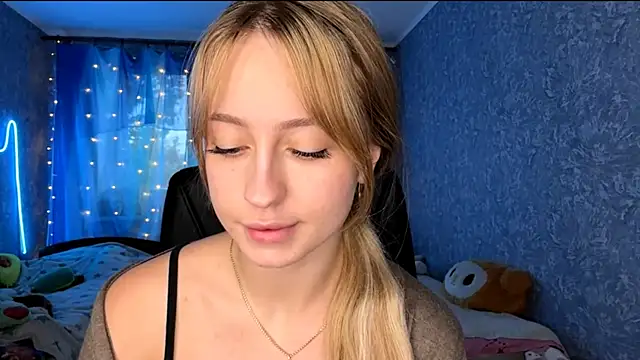 Jetta Corsacami online show from 10-13-25, 12:05