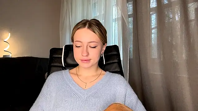 Jetta Corsacami online show from 10-27-25, 07:34