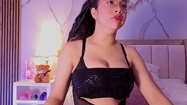 LunaRosse  online show from 02-07-26, 12:09