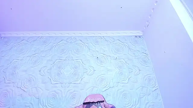 juanmechanic  online show from 10-09-25, 05:05