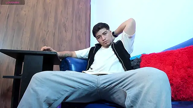 juanmechanic  online show from 10-24-25, 05:09