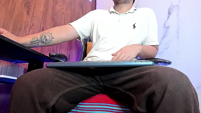 juanmechanic  online show from 02-20-26, 01:55