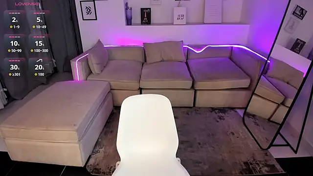 Laureen se online show from 02-27-26, 04:12