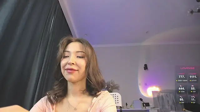 Snapshot of devaivy chatting on 09-18-25, 09:33 devaivy online show from 09-18-25, 09:33