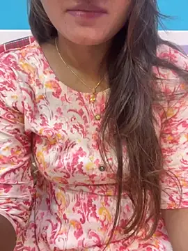 Naughty-Kamini online show from 10-09-25, 11:41