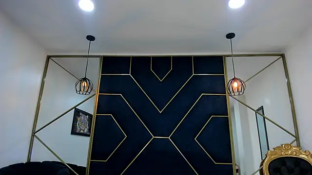 NavannyCattan online show from 12-20-25, 02:51