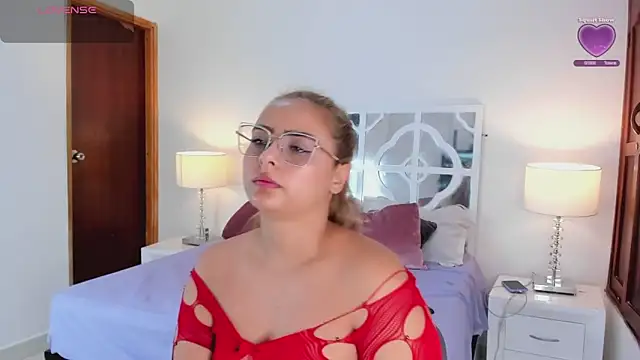 MikaelaStone online show from 10-09-25, 11:41