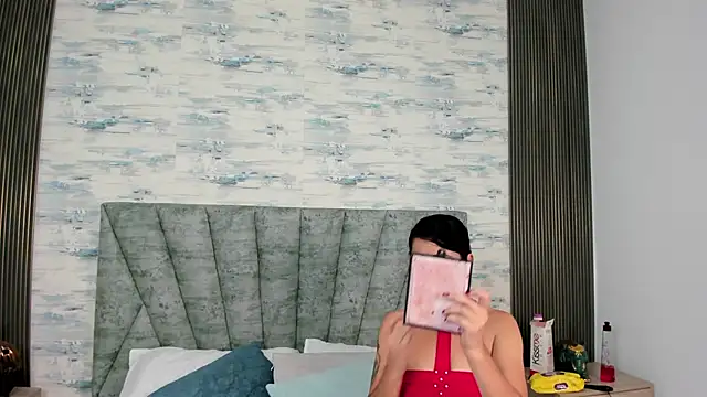 ShanelEvans online show from 09-15-25, 07:03