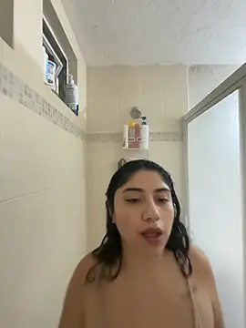 Snapshot of Mia_170310 chatting on 11-08-25, 03:07 Mia 170310 online show from 11-08-25, 03:07