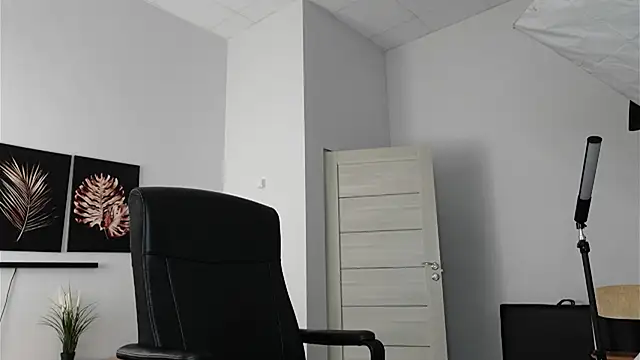 Richard Dullas online show from 10-02-25, 12:12