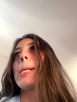 Mavii  online show from 11-11-25, 03:23