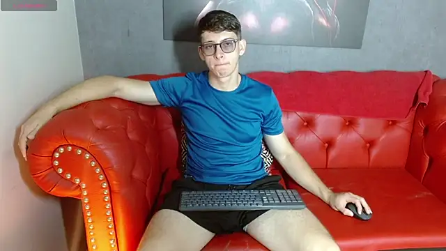 Stuart White online show from 10-13-25, 02:28