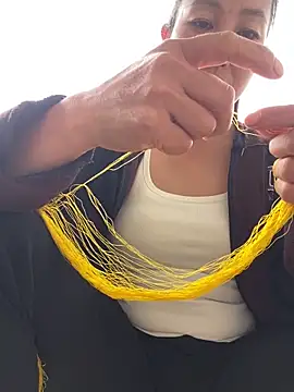 Huong-Ly online show from 10-16-25, 07:31