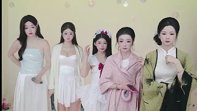 Hot-dance520 online show from 12-02-25, 03:23