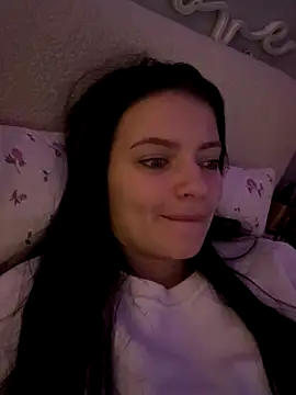 kimberlyy77 online show from 10-10-25, 07:02