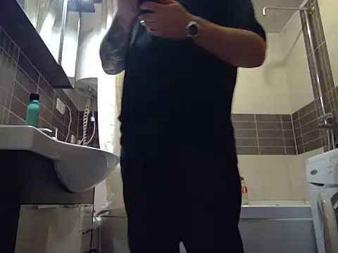 Snapshot of JeffryBoy36 chatting on 11-07-25, 01:05 JeffryBoy36 online show from 11-07-25, 01:05