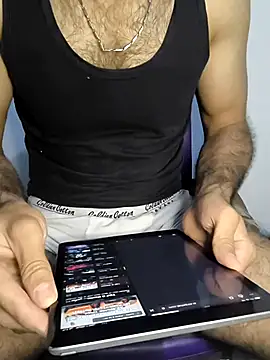 yazin199 online show from 09-09-25, 11:04