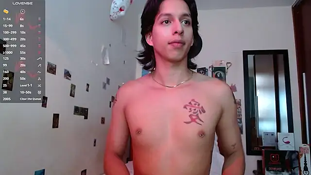 DannyPhantom555 online show from 10-27-25, 04:44