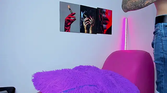 Snapshot of Sweettmia chatting on 11-09-25, 10:19 Sweettmia online show from 11-09-25, 10:19