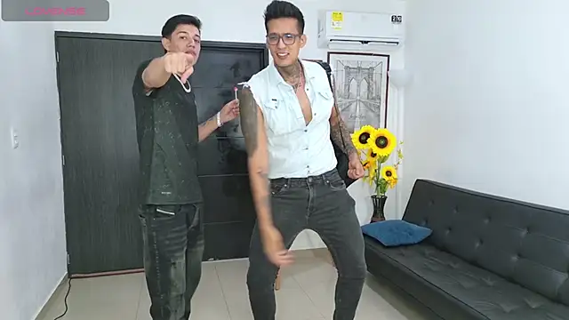 Playhardsex  online show from 04-14-26, 11:11